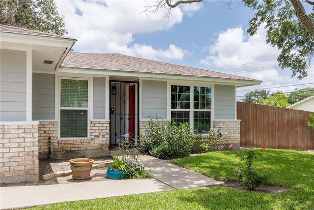5238 Tolman St, Corpus Christi, TX 78415