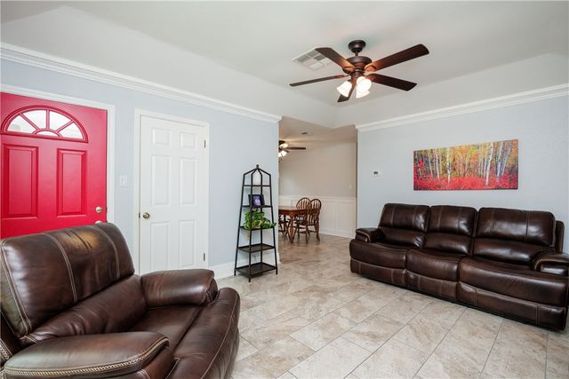 5238 Tolman St, Corpus Christi, TX 78415