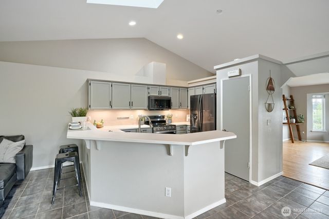 25920 202nd Avenue SE, Covington, WA 98042