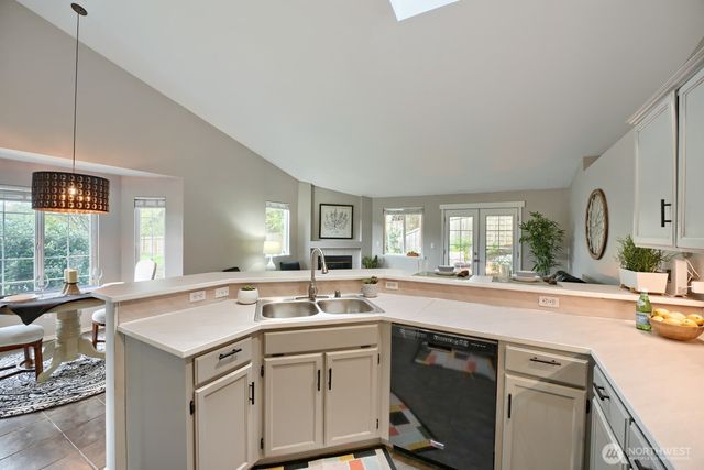 25920 202nd Avenue SE, Covington, WA 98042