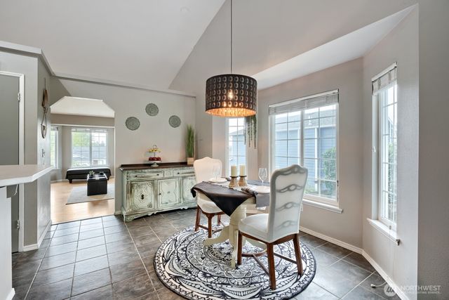 25920 202nd Avenue SE, Covington, WA 98042