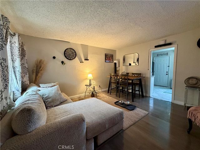 313 Maxine Ave., Barstow, CA 92311