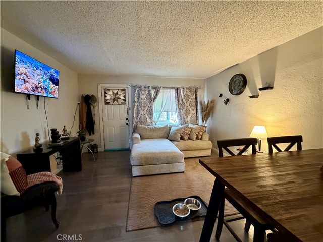 313 Maxine Ave., Barstow, CA 92311