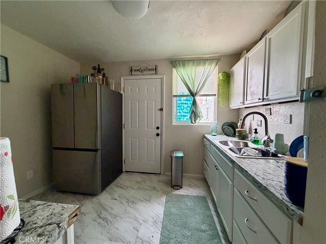 313 Maxine Ave., Barstow, CA 92311