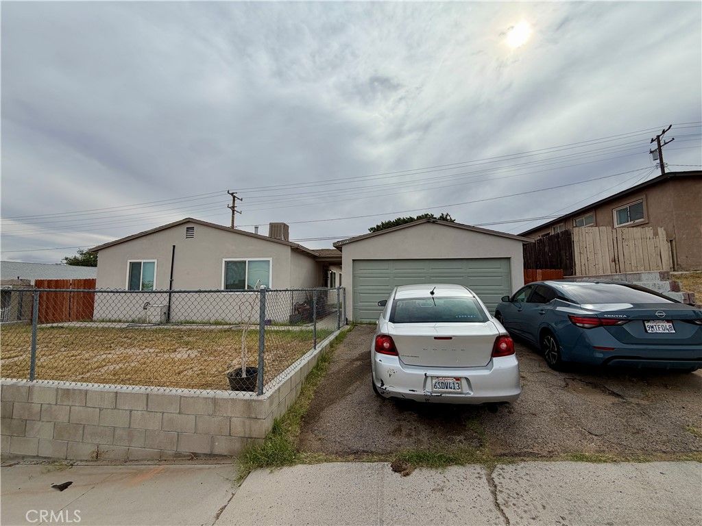 313 Maxine Ave., Barstow, CA 92311
