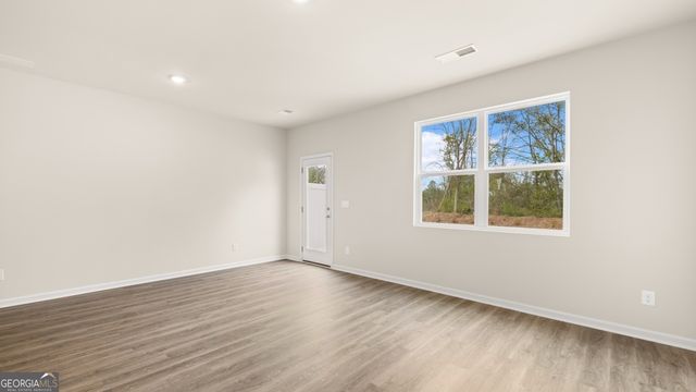 126 Kenmore Circle, Perry, GA 31069