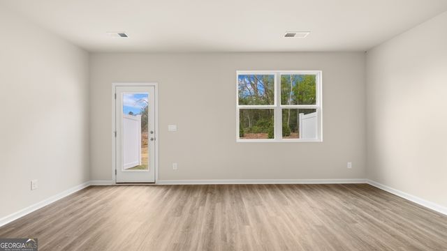 126 Kenmore Circle, Perry, GA 31069