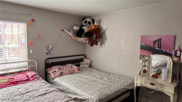 241 North 19th Street, Las Vegas, NV 89101