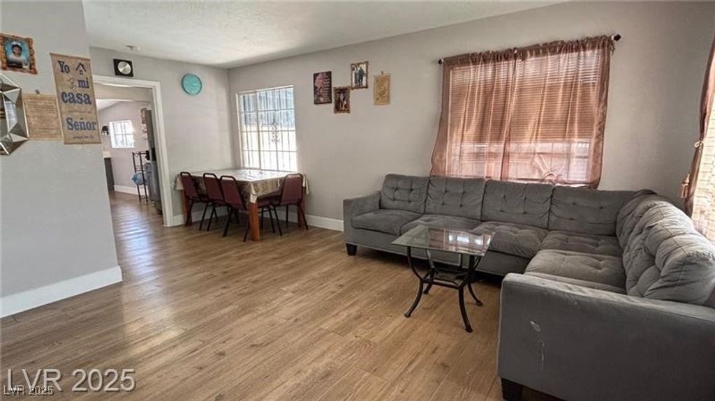 241 North 19th Street, Las Vegas, NV 89101