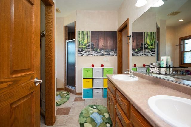 8120 CHALLENGER DRIVE, Neenah, WI 54956