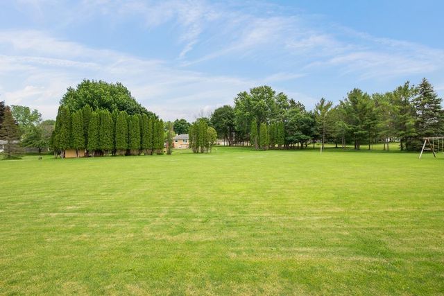 8120 CHALLENGER DRIVE, Neenah, WI 54956