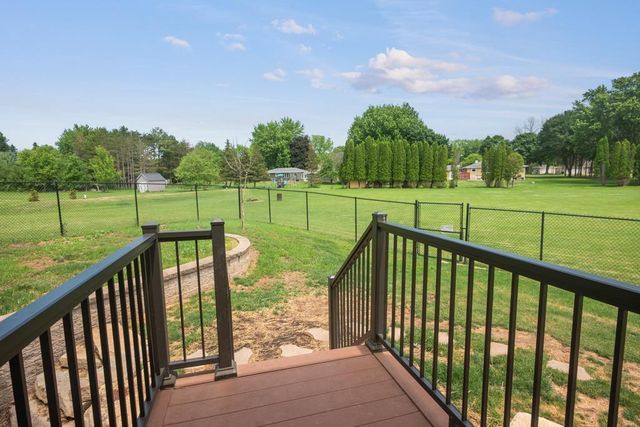 8120 CHALLENGER DRIVE, Neenah, WI 54956