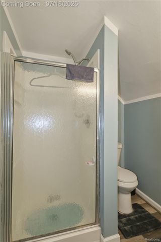 6915 Braun, Center Line, MI 48015