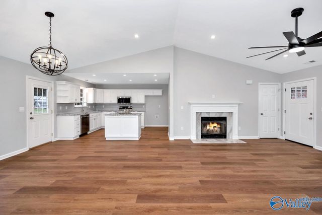 153 Shady Grove Road, Toney, AL 35773