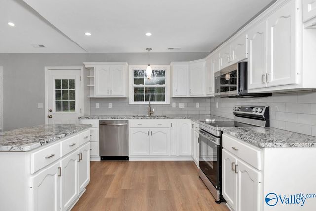 153 Shady Grove Road, Toney, AL 35773