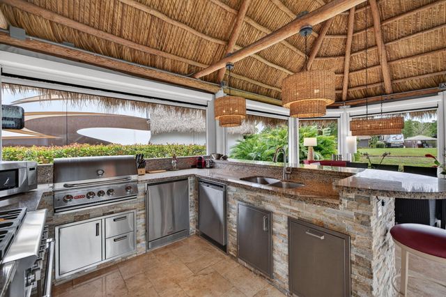 382 Sundial Circle 382, Margate, FL 33068