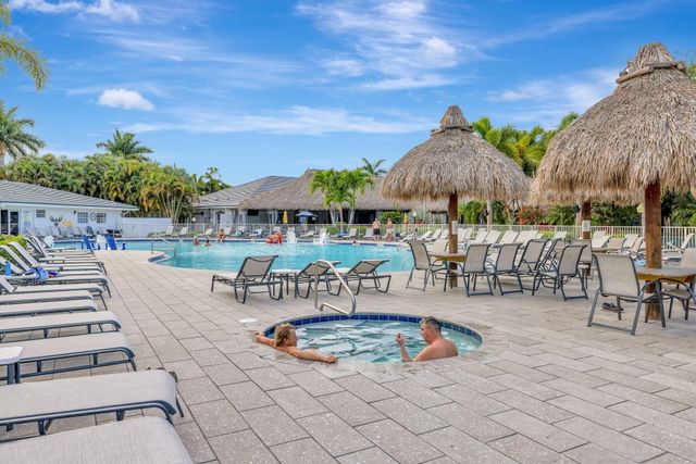 382 Sundial Circle 382, Margate, FL 33068