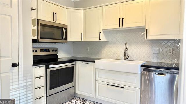 1104 Pine Heights Drive NE, Atlanta, GA 30324