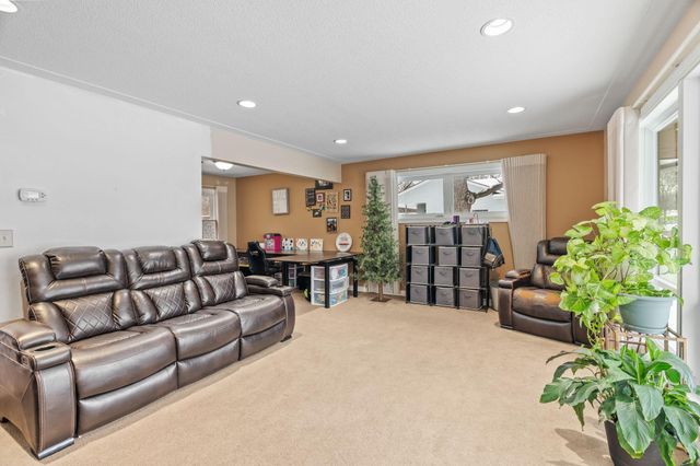 6996 Hickory Drive NE, Fridley, MN 55432