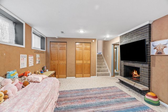 6996 Hickory Drive NE, Fridley, MN 55432