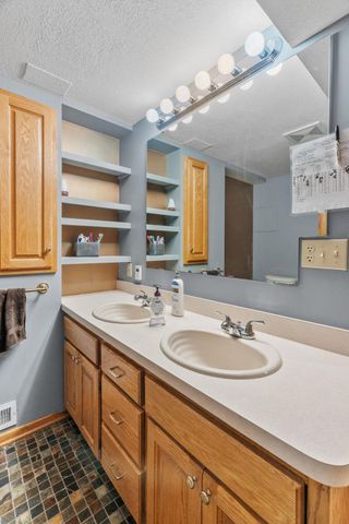 6996 Hickory Drive NE, Fridley, MN 55432