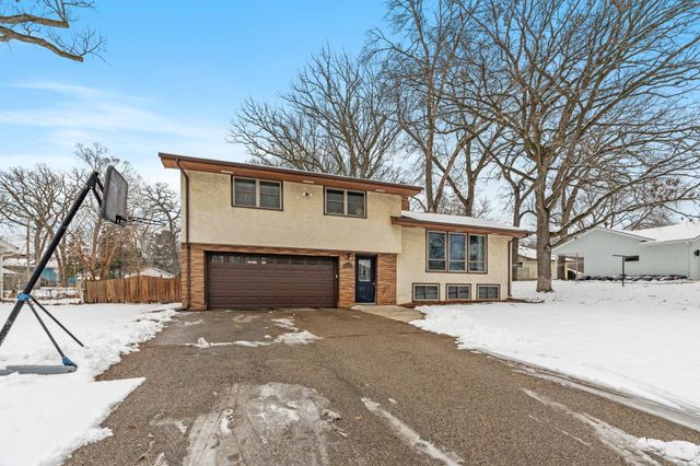 6996 Hickory Drive NE, Fridley, MN 55432