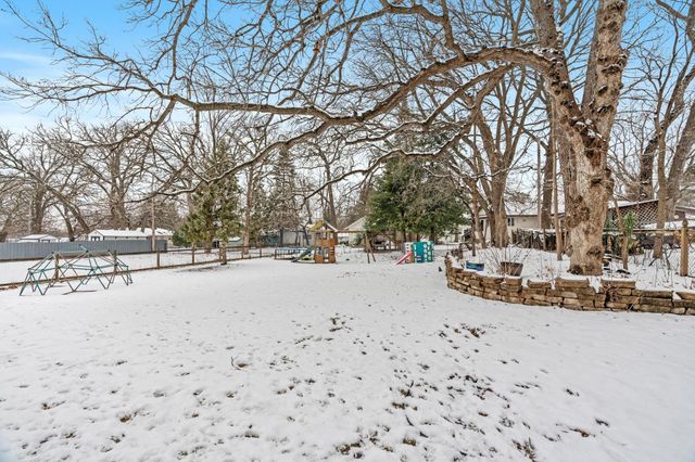 6996 Hickory Drive NE, Fridley, MN 55432