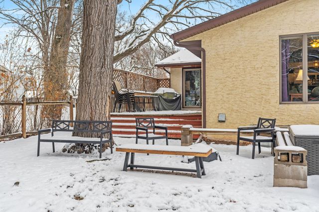 6996 Hickory Drive NE, Fridley, MN 55432