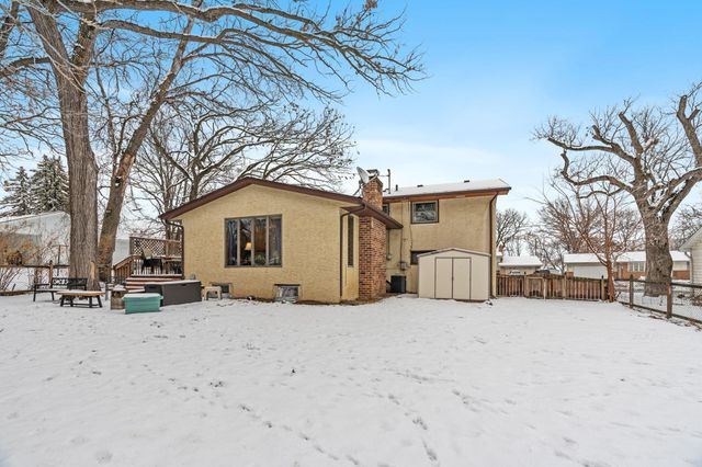 6996 Hickory Drive NE, Fridley, MN 55432