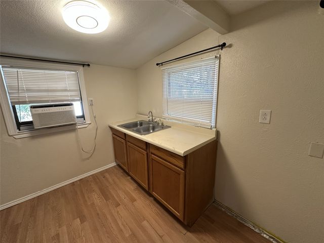 1119 Lucille Street, Irving, TX 75060