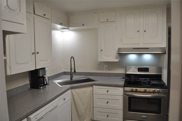 1119 Lucille Street, Irving, TX 75060