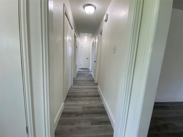 1001 Crisp Road, Ennis, TX 75119