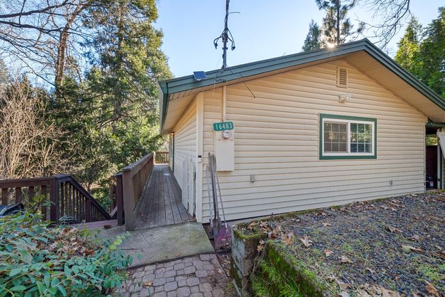 16483 Creekside Dr, Sonora, CA 95370