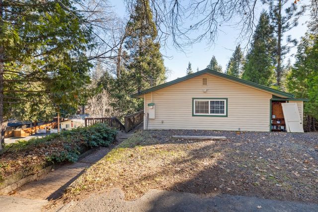 16483 Creekside Dr, Sonora, CA 95370