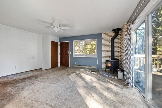 16483 Creekside Dr, Sonora, CA 95370