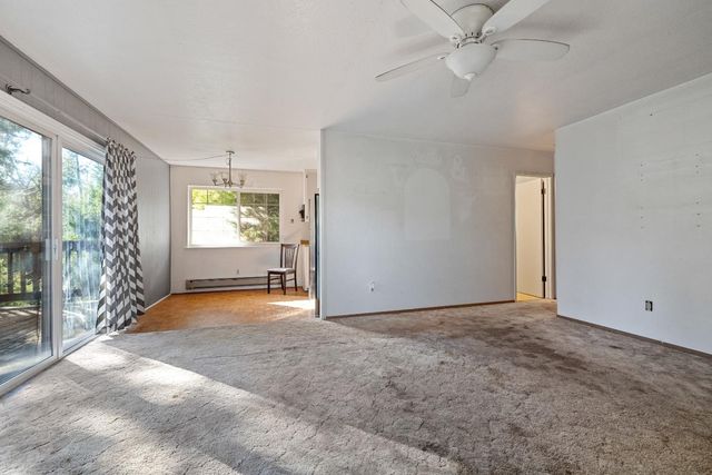 16483 Creekside Dr, Sonora, CA 95370