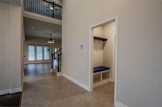 111 Pinnacle Ridge Court, Montgomery, TX 77316