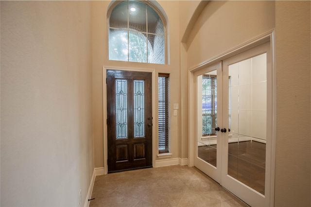 111 Pinnacle Ridge Court, Montgomery, TX 77316