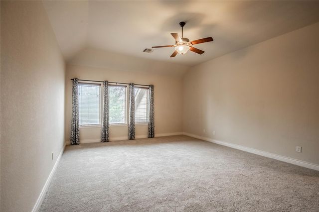 111 Pinnacle Ridge Court, Montgomery, TX 77316