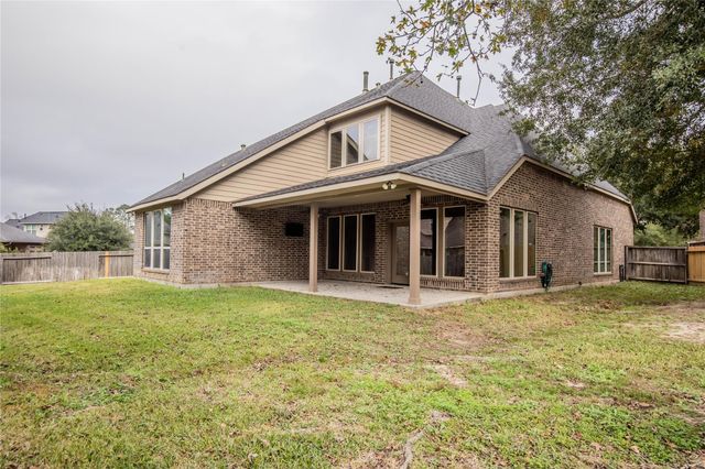 111 Pinnacle Ridge Court, Montgomery, TX 77316