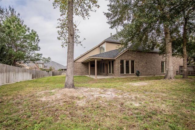 111 Pinnacle Ridge Court, Montgomery, TX 77316