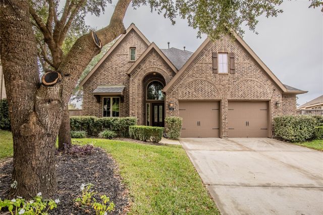 111 Pinnacle Ridge Court, Montgomery, TX 77316