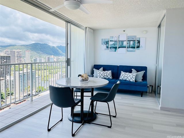 2427 Kuhio Avenue 2805, Honolulu, HI 96815