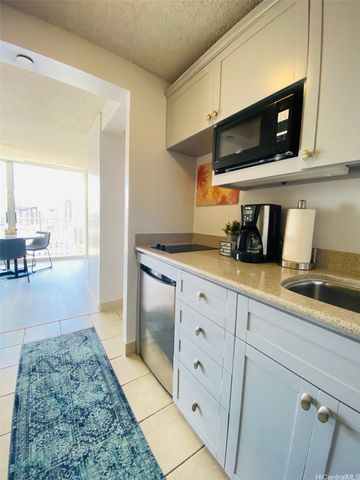 2427 Kuhio Avenue 2805, Honolulu, HI 96815