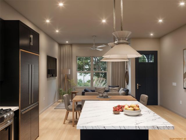 1217 Harvey ST 3, Austin, TX 78702