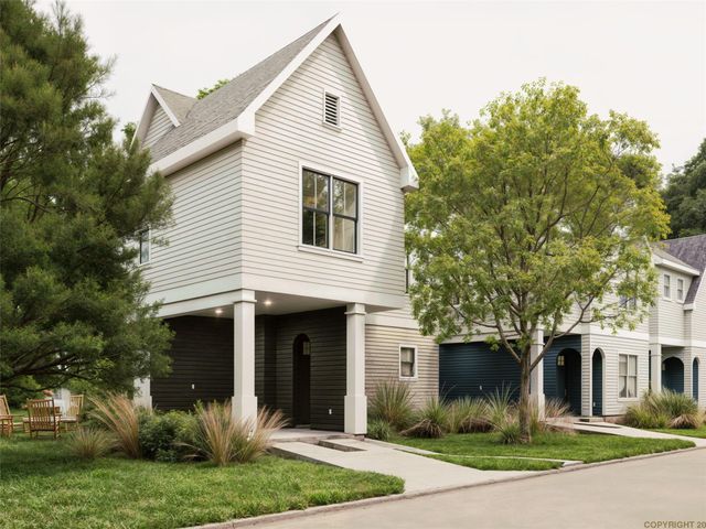 1217 Harvey ST 3, Austin, TX 78702