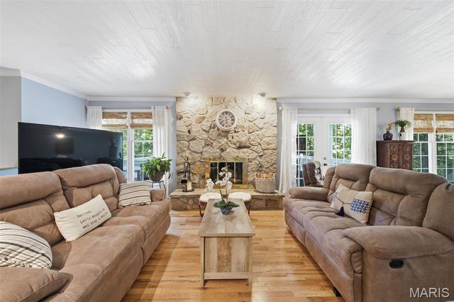 21 Trails End, Eureka, MO 63025