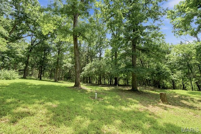 21 Trails End, Eureka, MO 63025