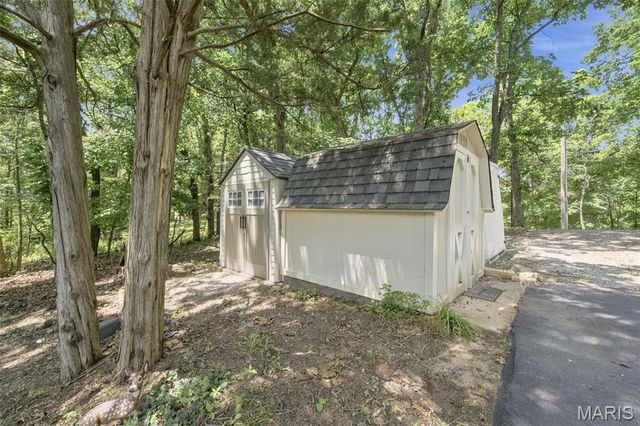 21 Trails End, Eureka, MO 63025
