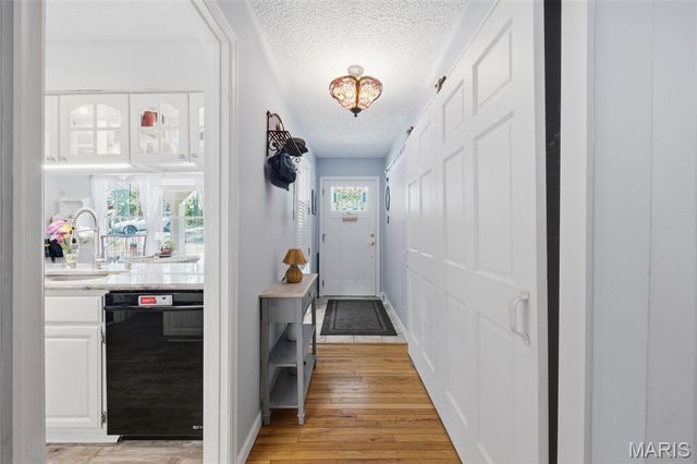 21 Trails End, Eureka, MO 63025